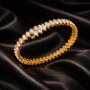 Bela Bangle