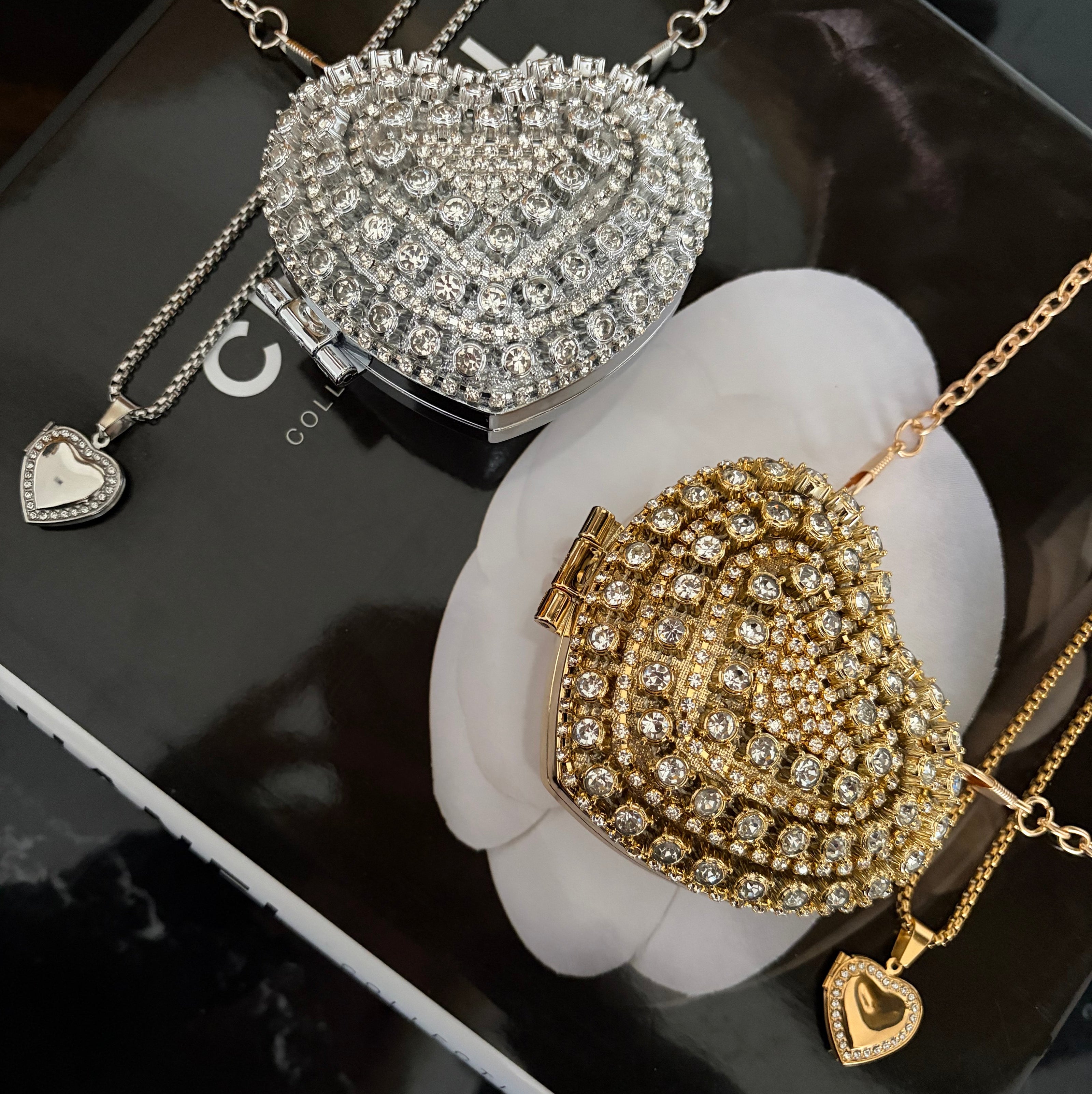 Mini Crystal Heart Clutch