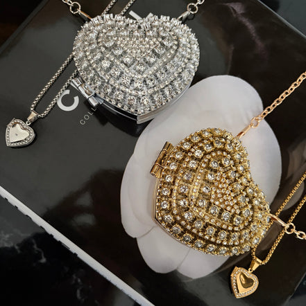 Mini Crystal Heart Clutch