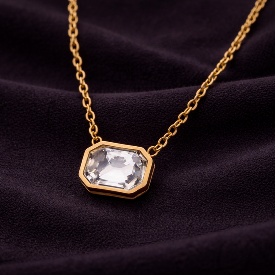 Lola Necklace