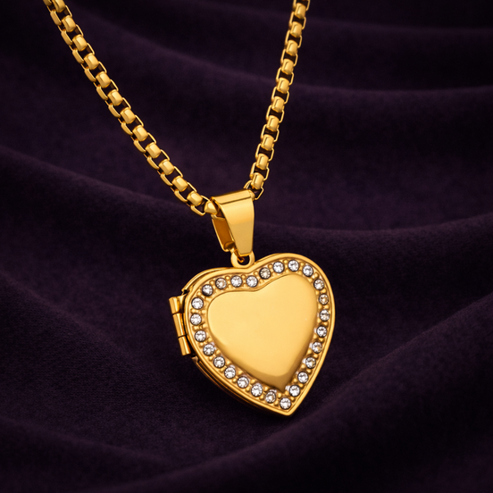 Juliette Locket