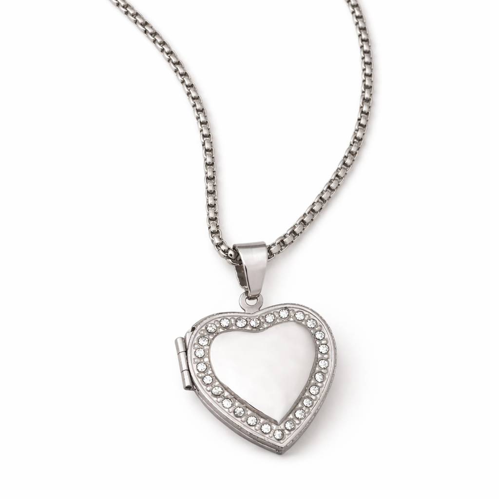 Juliette Locket