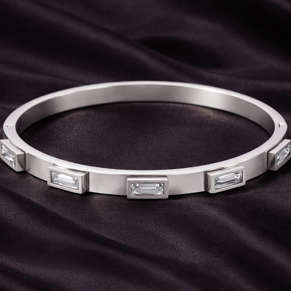 Beckham Bangle